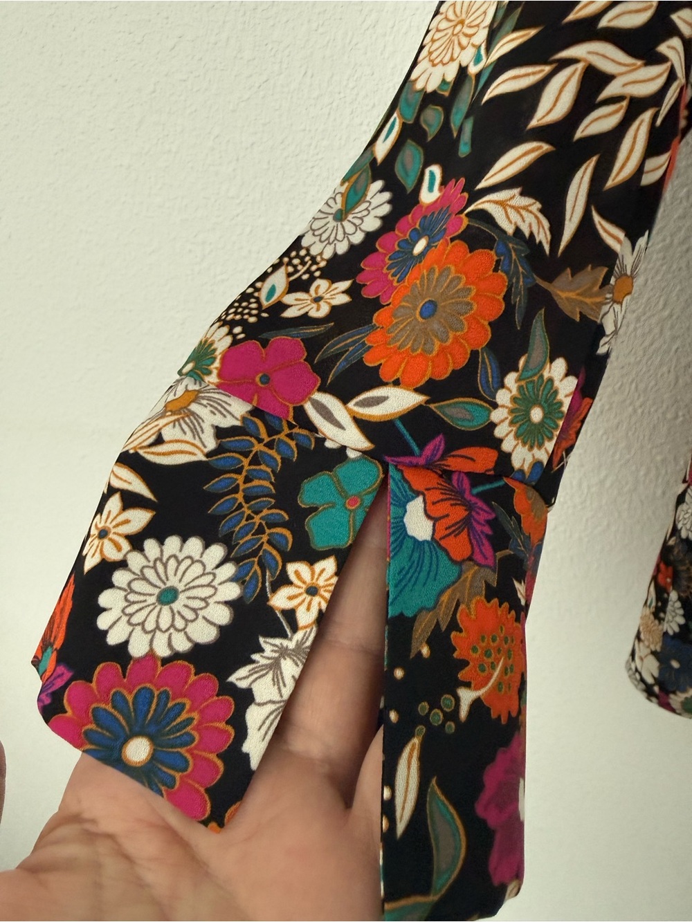 Chenault Floral Print Long Sleeve Button Front Blouse Top Black Colorful XL - Picture 8 of 14